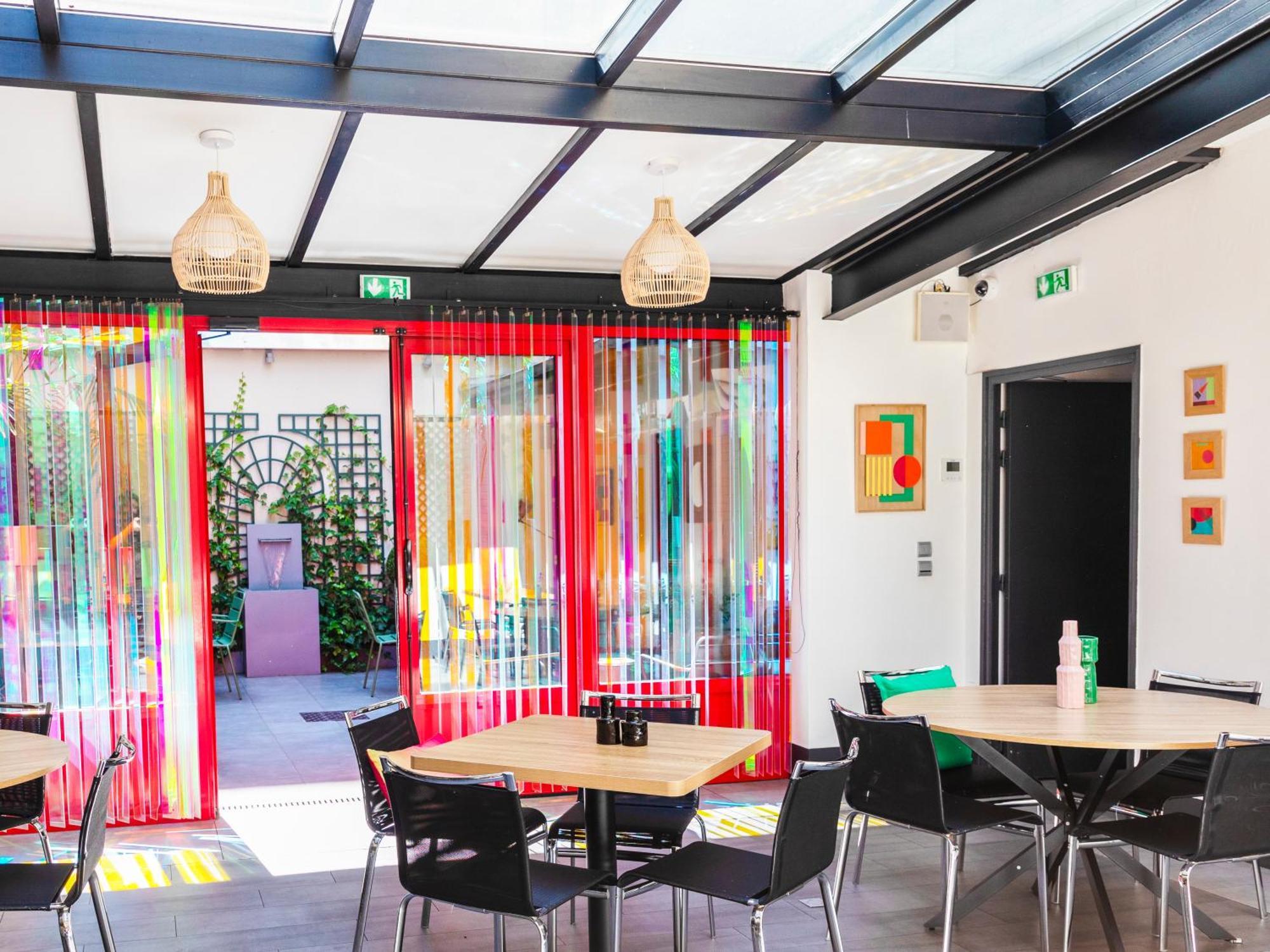 Hotel Porte De Versailles 3*