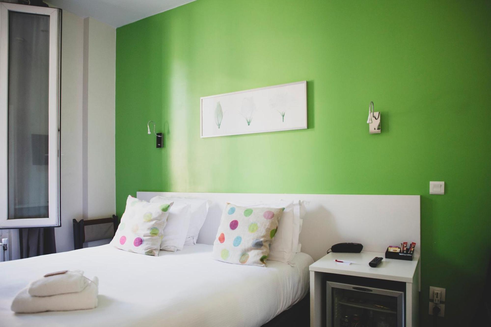 Porte De Versailles 3*