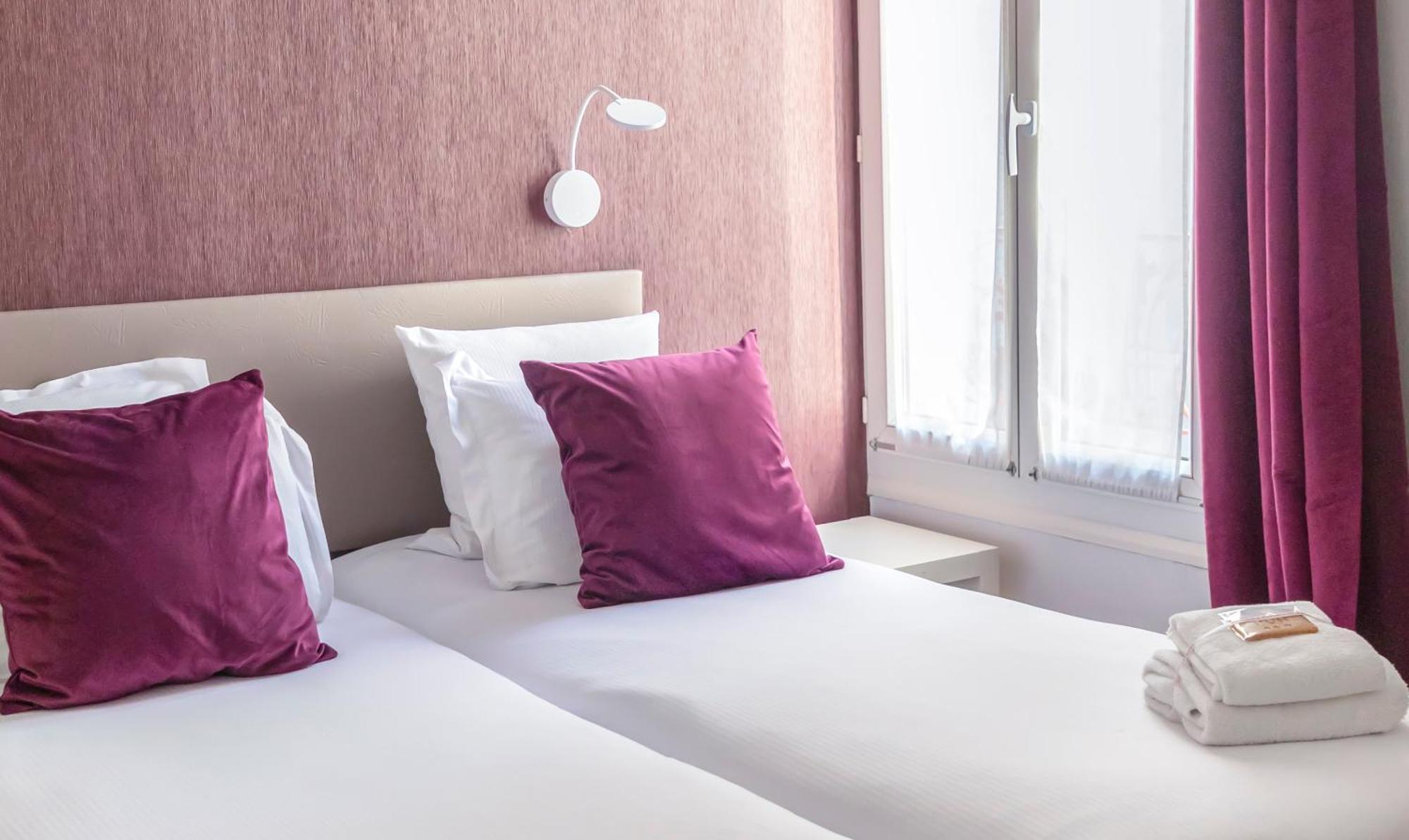 Porte De Versailles Hotel 3*