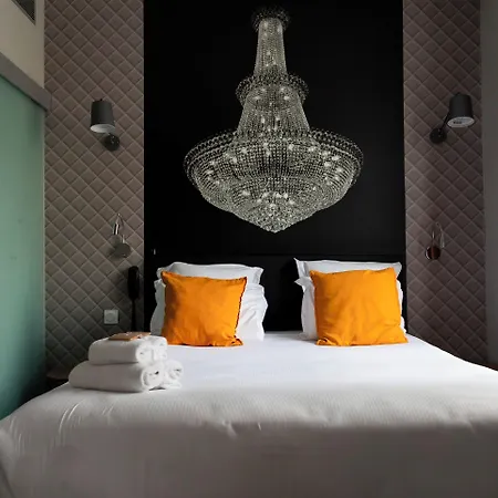 Porte De Versailles Hotel Parigi