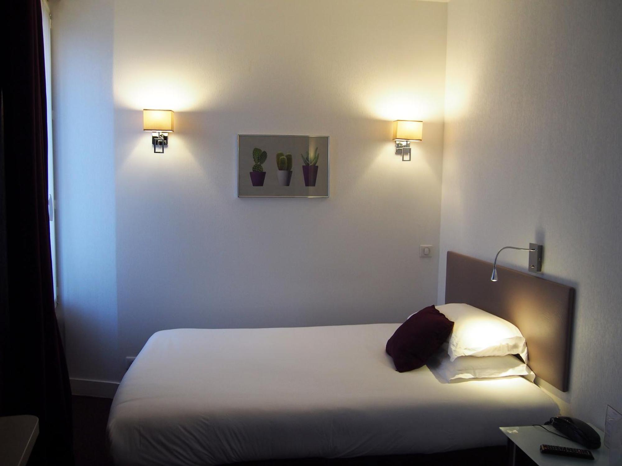 Porte De Versailles Hotel Parigi