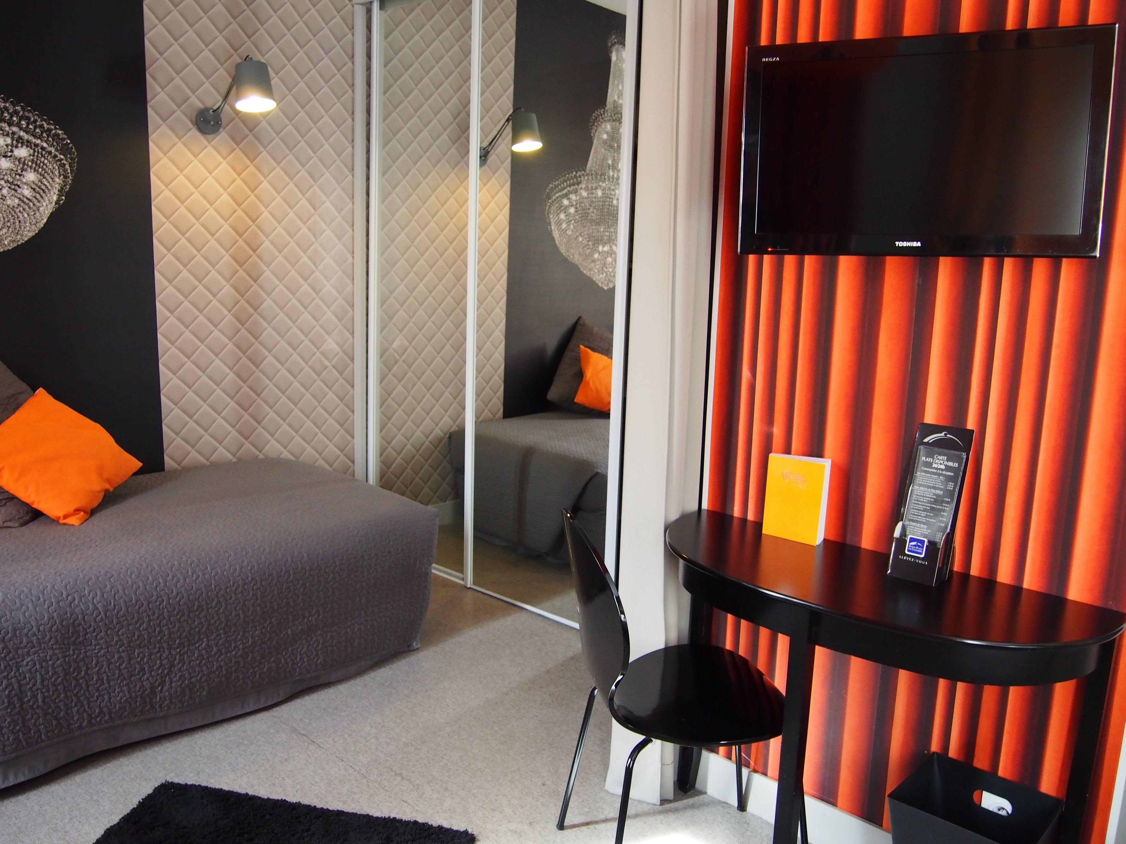 Hotel Porte De Versailles 3*